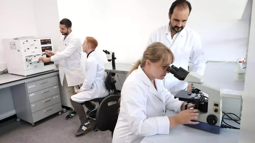 [#if coverImage??]
    [#if coverImage?is_hash]
        [#if coverImage.alt??]
            ${coverImage.alt}
        [/#if]
    [/#if]
[/#if]